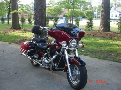 NOMAD 1700 FAIRING STEREO INCLUDED